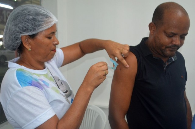 Feira vacinou mais de 31 mil pessoas contra a gripe Influenza
