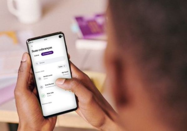 Nubank sofre instabilidade em app por manutenção programada