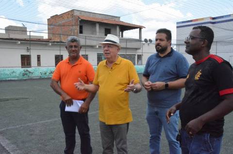 Prefeitura vai recuperar quadra poliesportiva na Conceição