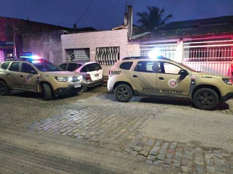 Homem é assassinado após ter casa invadida no bairro Campo Limpo em Feira
