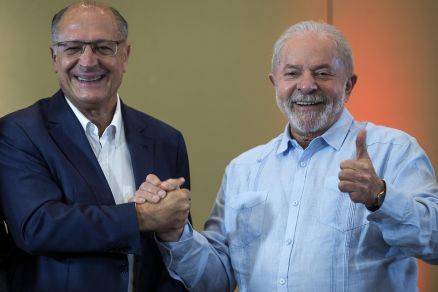Limites a frente ampla de Lula elevam pressão sobre Alckmin