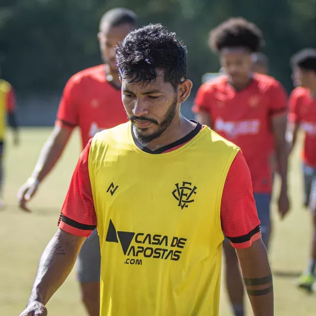 Ronan disputou apenas sete jogos pelo Vitória — Foto: Pietro Carpi/ Divulgação/ EC Vitória