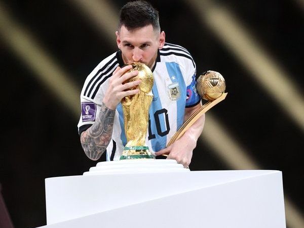 Argentina domina prêmios individuais da Copa após título