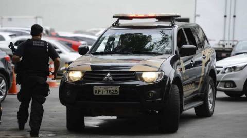 PF prende ex-chefe de setor da PM e mais três policiais do Distrito Federal