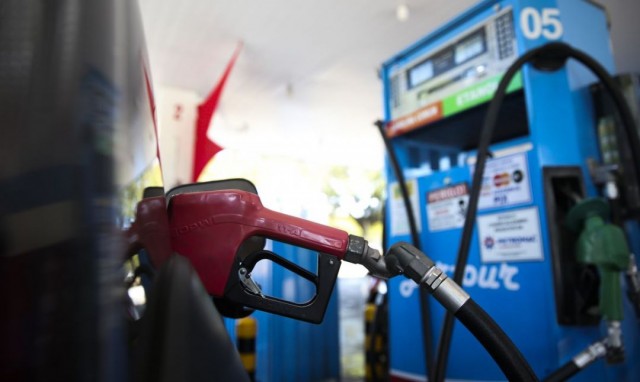 Petrobras anuncia redução do preço do diesel de R$ 4,02 para R$ 3,84 por litro