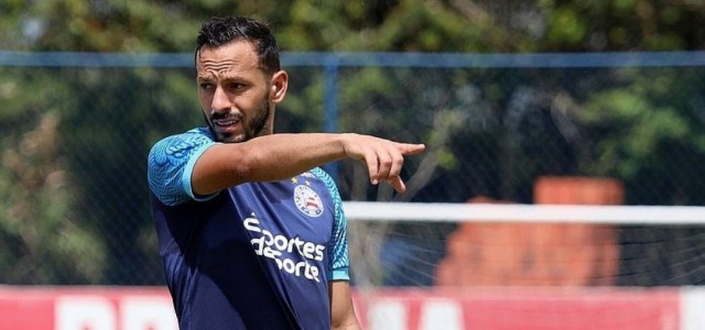 Na Fonte Nova, Bahia encara CRB em despedida da Copa do Nordeste