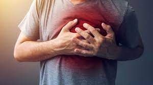 Quatro sinais que podem indicar ataque cardíaco dias antes de acontecer