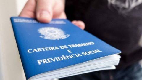 Confira vagas de emprego disponíveis para esta sexta, 31