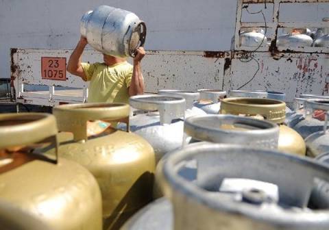 Gás de cozinha fica 11% mais barato na Bahia a partir desta quinta, 1