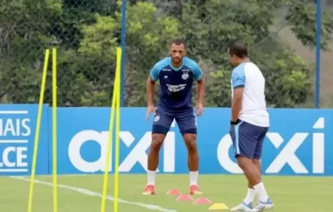 Bahia trabalha parte tática, finalizações e bola parada para duelo contra Cruzeiro