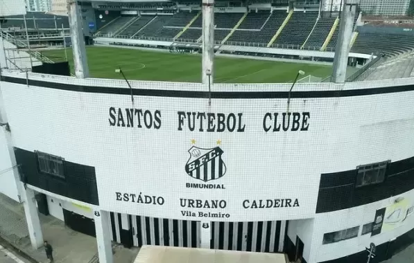 Santos punido com dois jogos à porta fechada