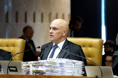 Alexandre de Moraes derruba autuações da Receita Federal contra TV Globo e artistas