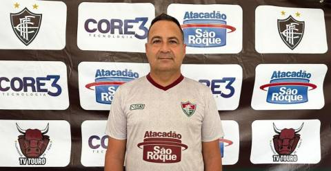 Paulo Foiani se apresenta e projeta temporada com o Fluminense de Feira