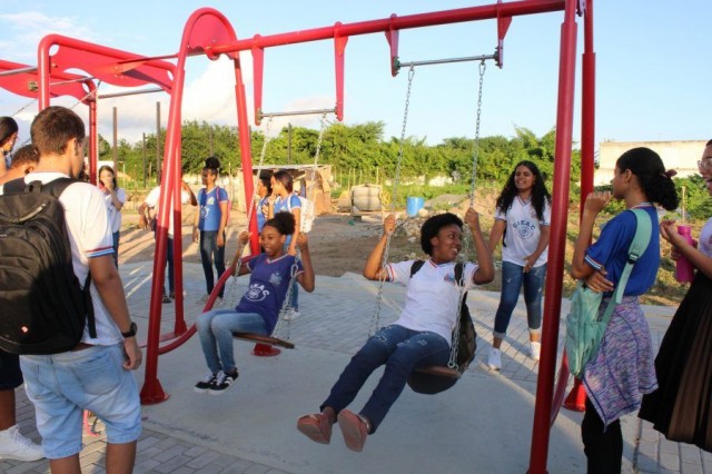 Praça da Ciência é entregue a comunidade escolar de Feira da Santana