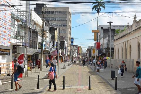 Prefeitura de Feira intensifica serviços de revitalização no Centro da cidade