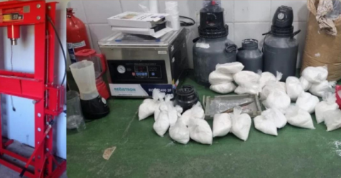 PM desmonta laboratório de refino de drogas em Camaçari