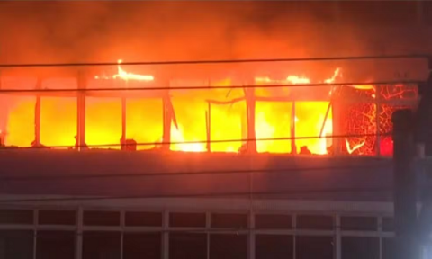 Prédio atingido por incêndio em Salvador foi cedido pela Petrobras para universidade e abrigou escola