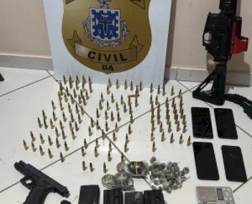Polícia Civil apreende fuzil e granadas em Eunápolis; dois suspeitos morreram durante ação