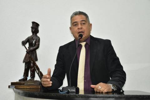 Projeto propõe aumento do número de vereadores na Câmara de Feira