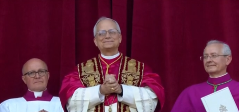 Robert Francis Prevost é o novo papa Leão XIV