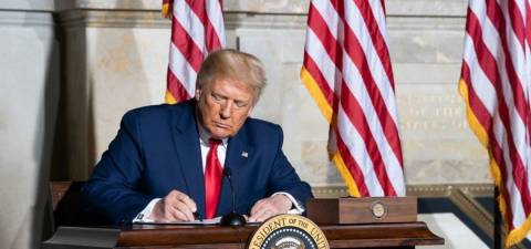 Trump diz que EUA têm muitos acordos comerciais 
