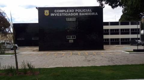 Preso por violência doméstica é encontrado morto em cela em Feira de Santana