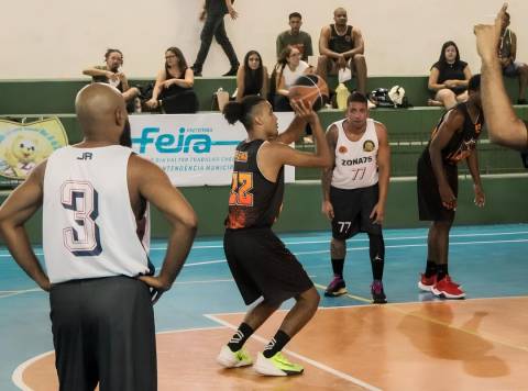 Campeonato Feirense de Basquete tem abertura marcada por grandes jogos e surpresas
