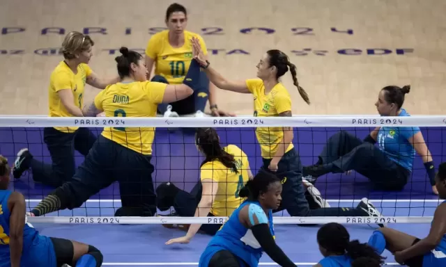 Seleções de vôlei sentado embarcam para disputa continental nos EUA
