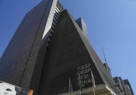 Indústria e bancos criticam aumento do IOF e alertam para impacto negativo na economia