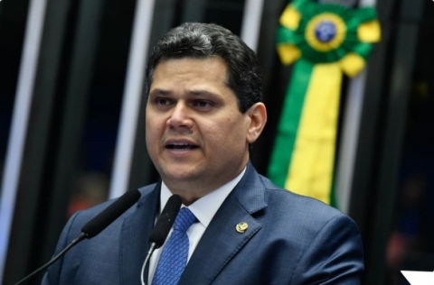 Alternativa à anistia do 8/1 articulada por Alcolumbre esfria no Congresso