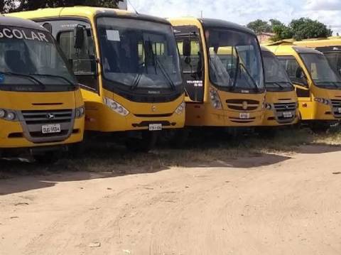 Governo Municipal inspeciona qualidade do transporte público escolar de Feira de Santana