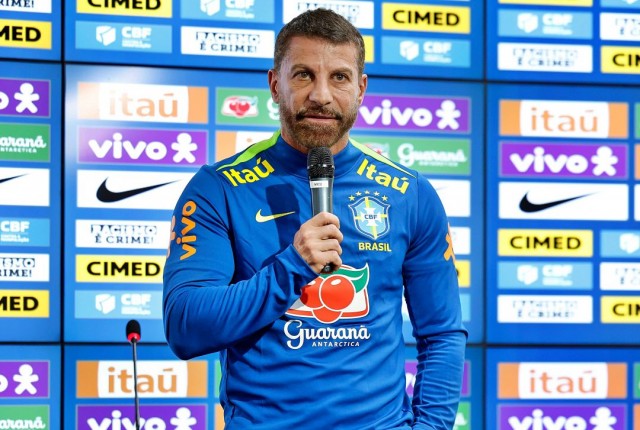 Pedrinho assume chefia da delegação brasileira nas Eliminatórias