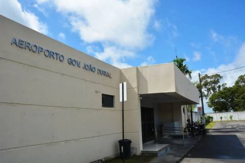 Frente Parlamentar em Defesa do Aeroporto de Feira ganha novos membros