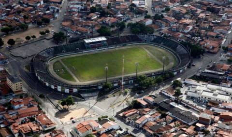 Flu de Feira e Ypiranga duelam por vaga na semifinal