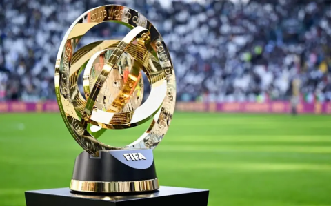 Mundial de Clubes tem quatro jogos hoje e estreia do Fluminense; veja