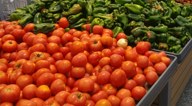 Alimentos e combustíveis recuam, e prévia da inflação confirma trajetória de queda