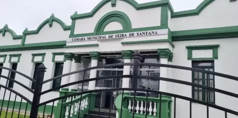Feira: MP convoca assessores de vereadores para audiência sobre supostas irregularidades