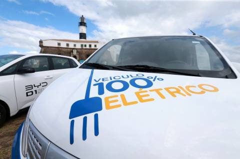 Proprietários de carros elétricos até R$ 300 mil podem solicitar isenção do IPVA através do Portal BA.GOV.BR