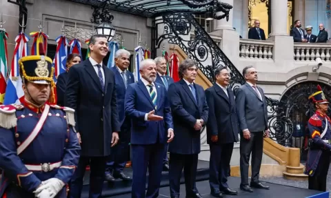 Brasil assume liderança do Mercosul com proposta de mais integração regional