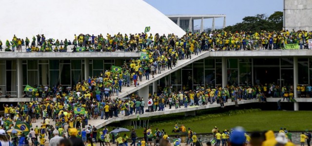 STF já condenou 643 pessoas pelos atos golpistas de 8 de janeiro
