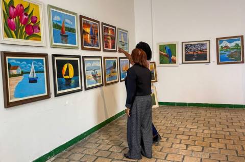 AAPC realiza exposição beneficente no MAC para arrecadação de recursos