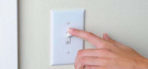 Governo publica MP para reduzir conta de luz a partir de 2026