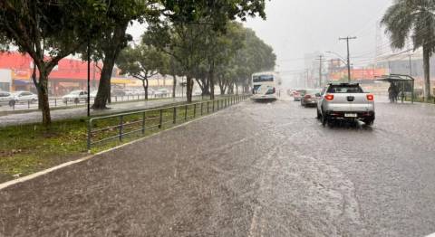 Feira de Santana tem alerta amarelo para chuvas fortes até segunda-feira (14), diz Inmet