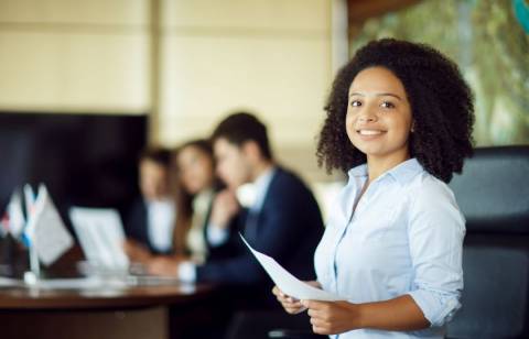 Abertas inscrições para a 5ª edição do processo seletivo de trainees exclusivamente para pessoas negras