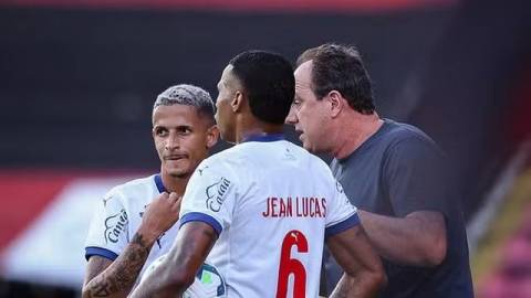 Sport e Bahia empatam sem gols na Ilha do Retiro