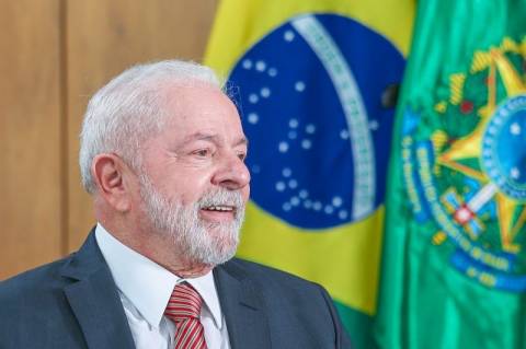 Há limite para briga com o governo americano, diz Lula