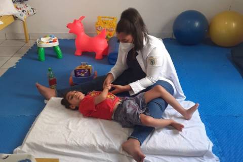 Saúde marca 10 anos do Zika vírus com seminário nos dias 13 e 14 em parceria com a UEFS