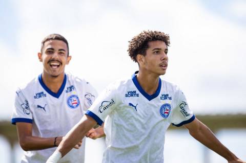 Bahia goleia Estrela de Março e fica a um passo do hepta