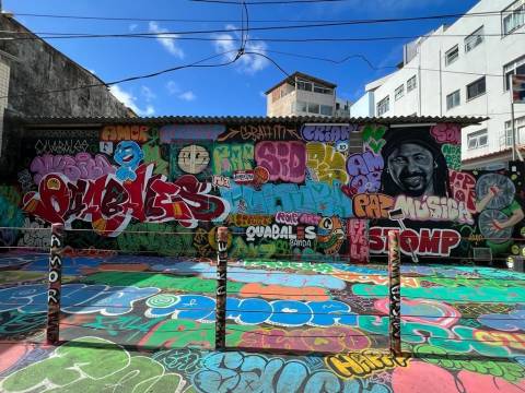Quabales e Sebrae Bahia oferecem oficinas gratuitas para capacitação técnica nas artes