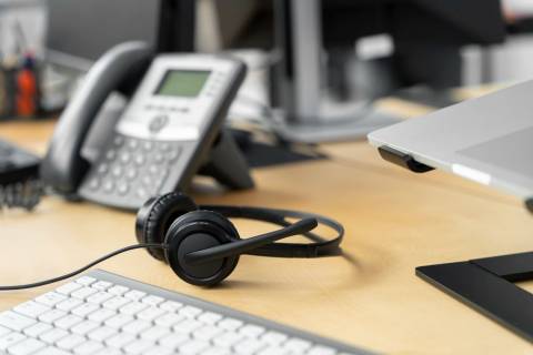 Projeto oferece 350 vagas de emprego em call center com seleção imediata em Feira